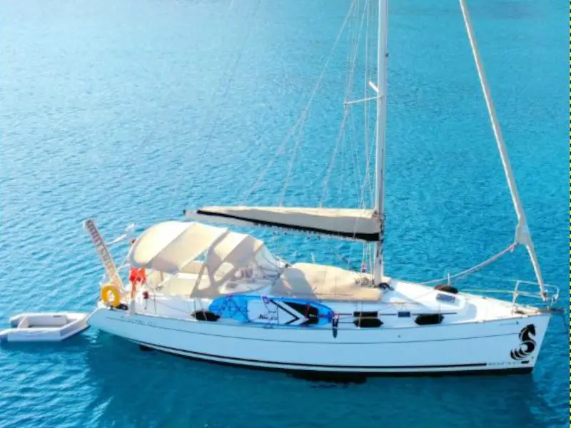 Rhodes Yachting, Main image