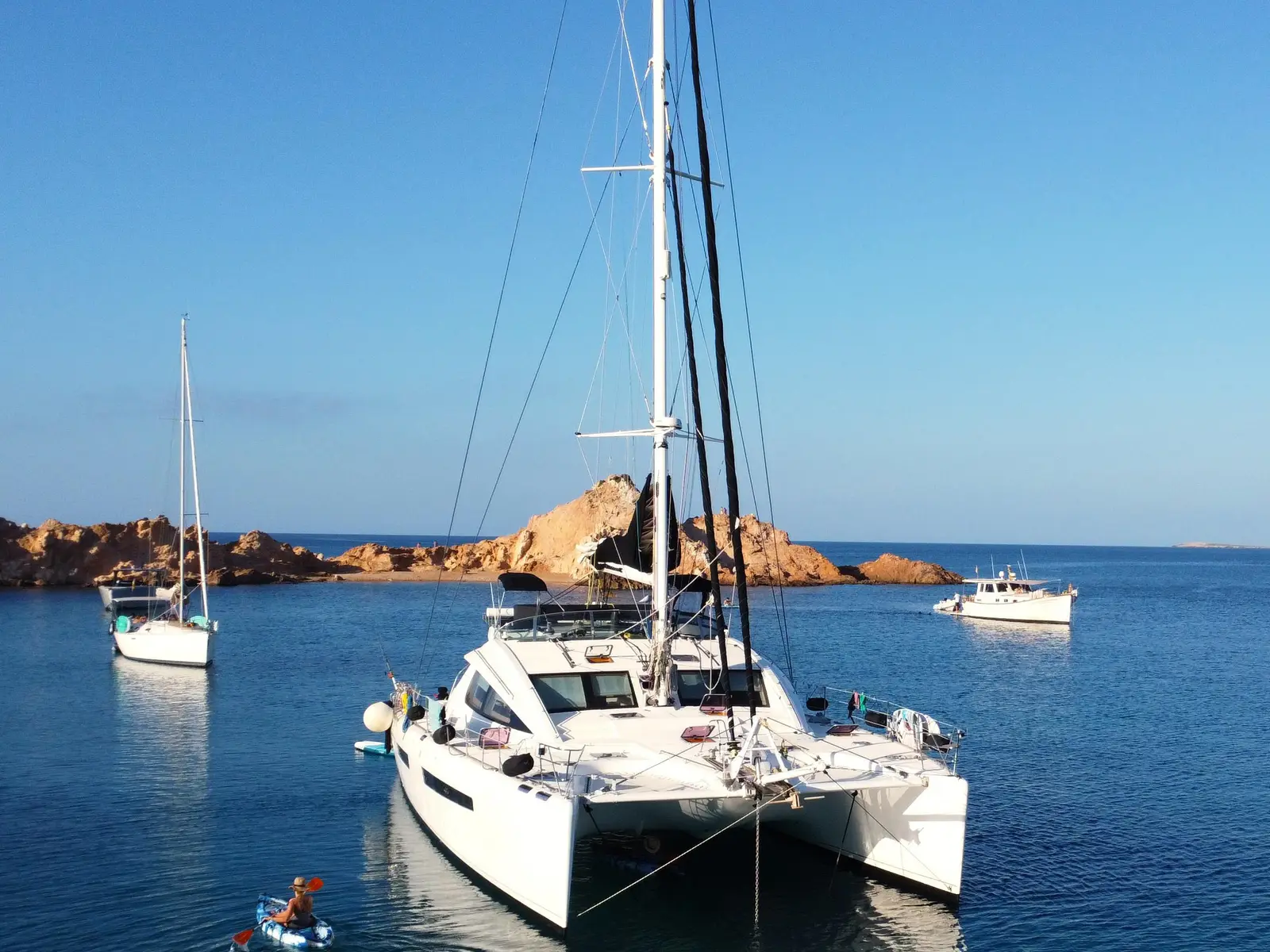 Audaz, Main image