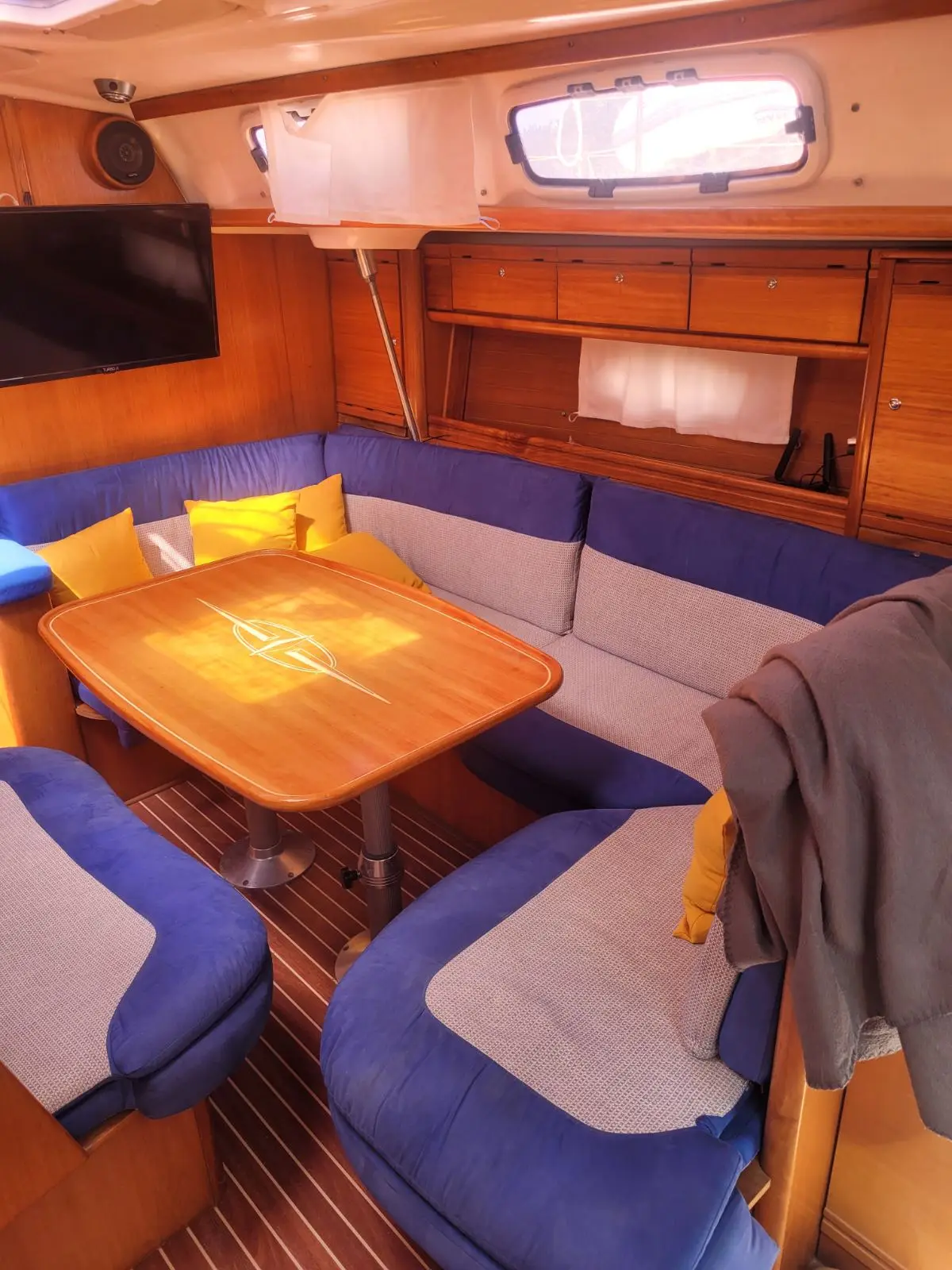 Denise (Refit 2024), photograph 10