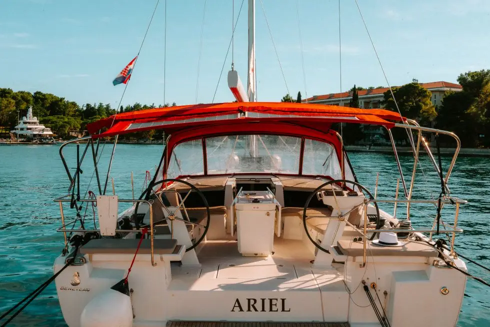ARIEL, photograph 5