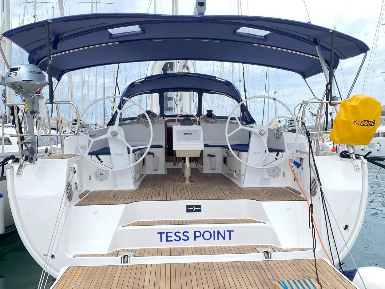 Tess Point, Main image