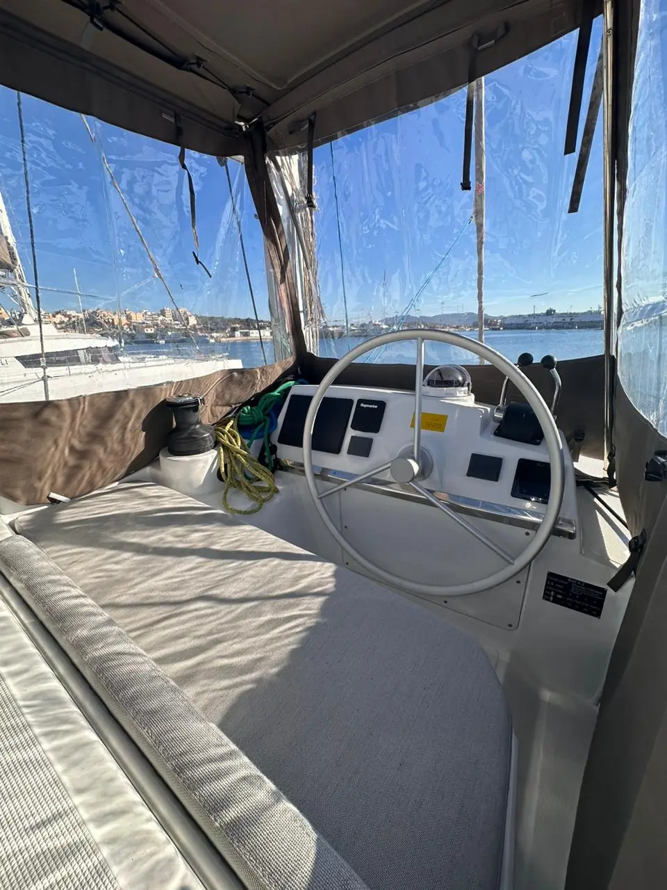 High School, Flybridge bimini closed