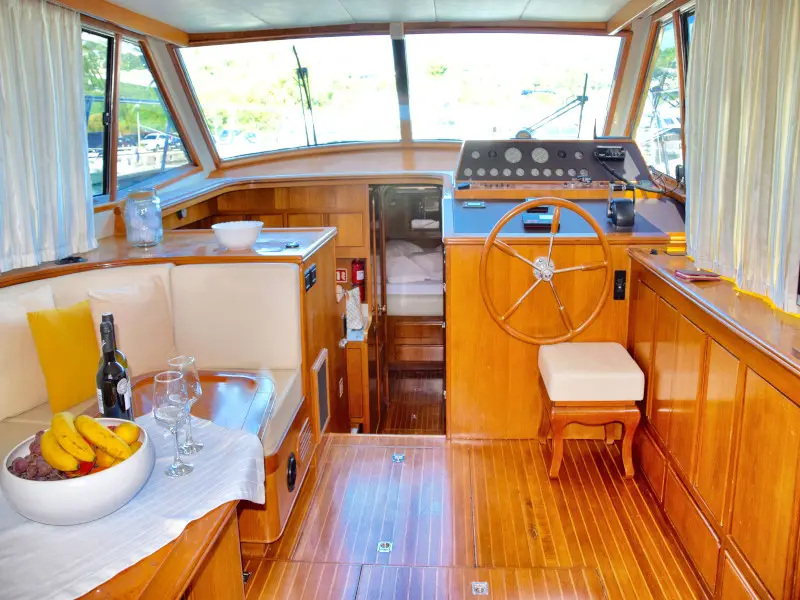 Grazia, Interior image