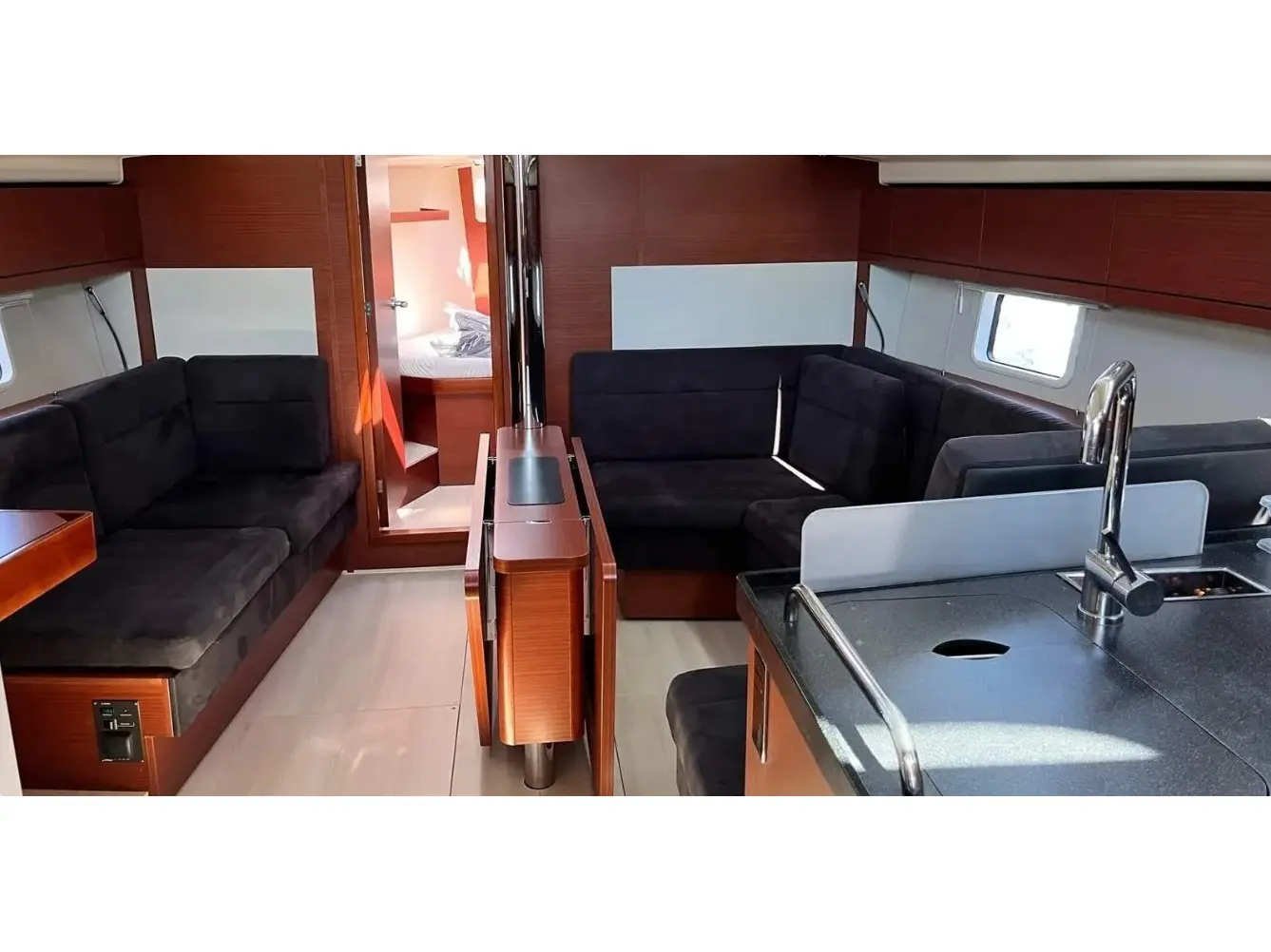 Shrimp, Interior image
