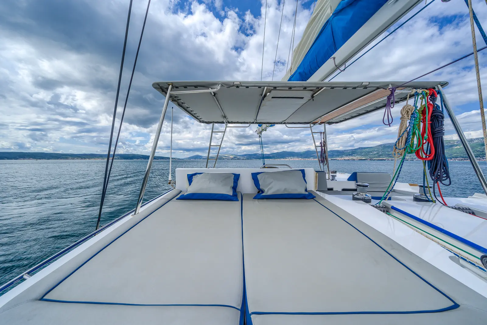 Blue, photograph 37