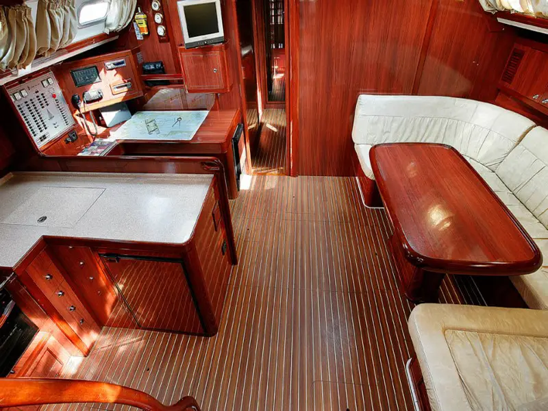 Katerina (58.4), Interior image