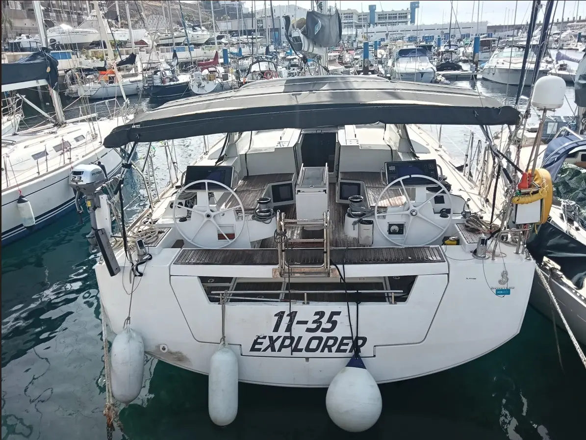 EXPLORER, Main image
