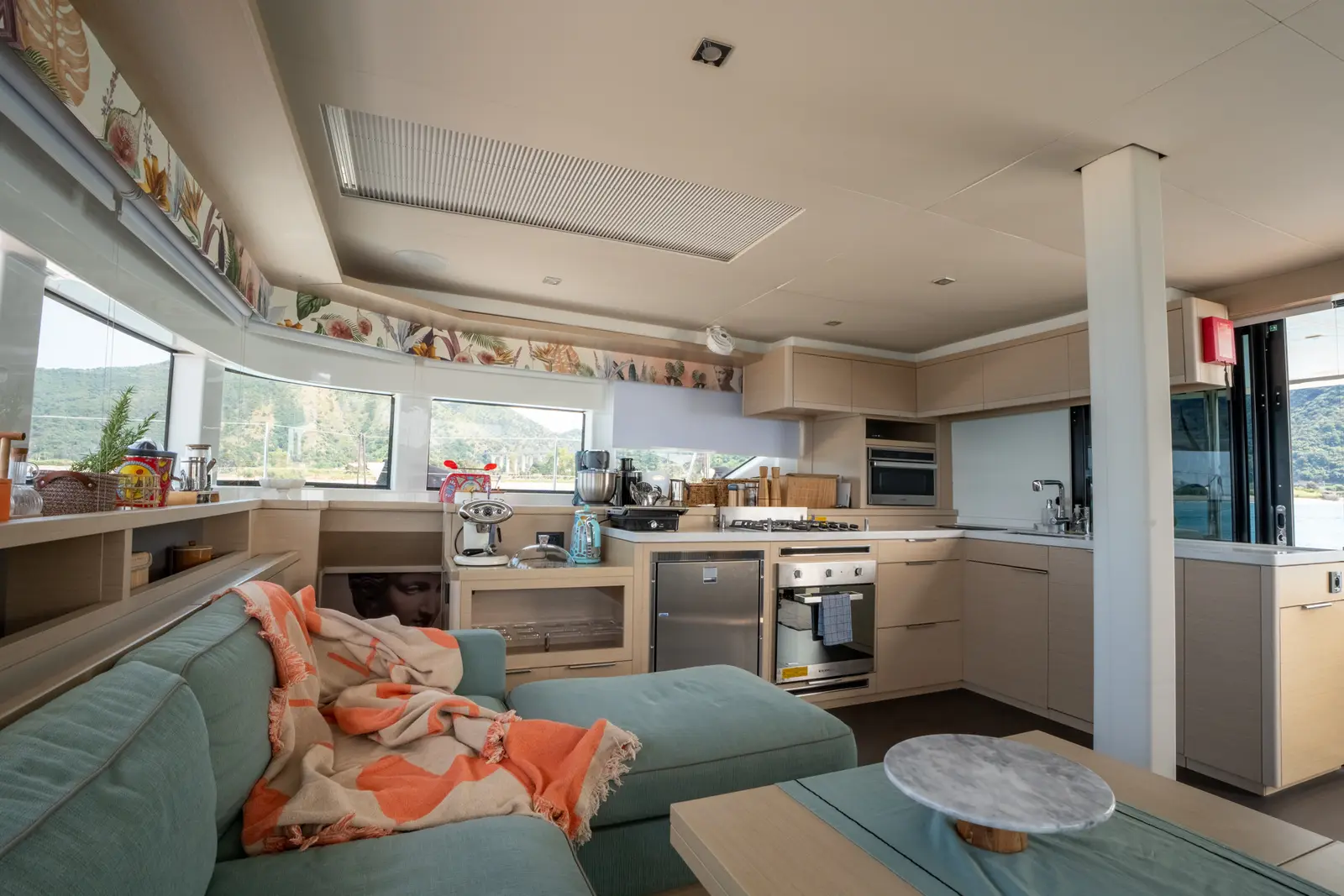 SAILUXE - Strafico, Dinette