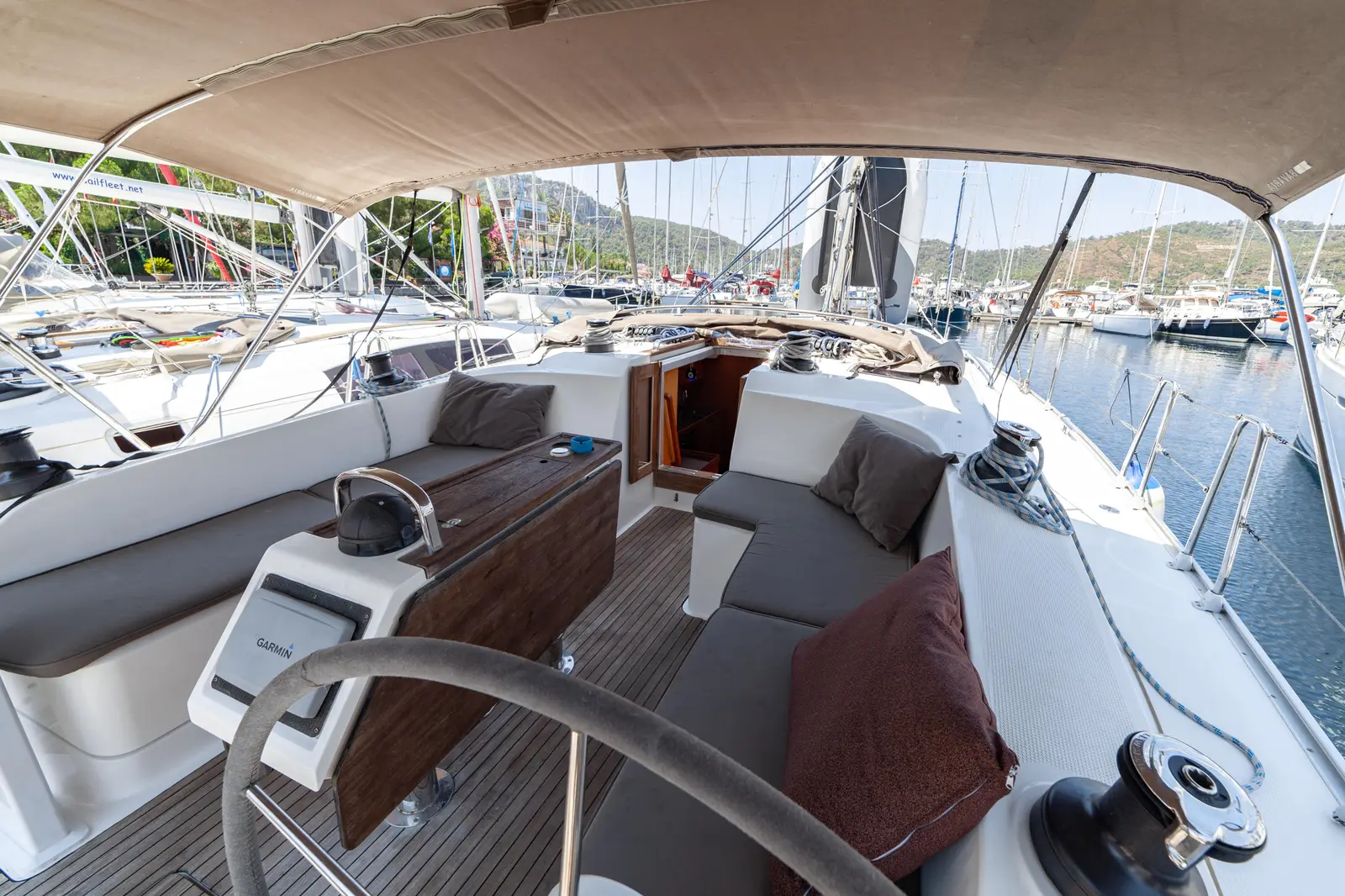 Sail Vega, photograph 8