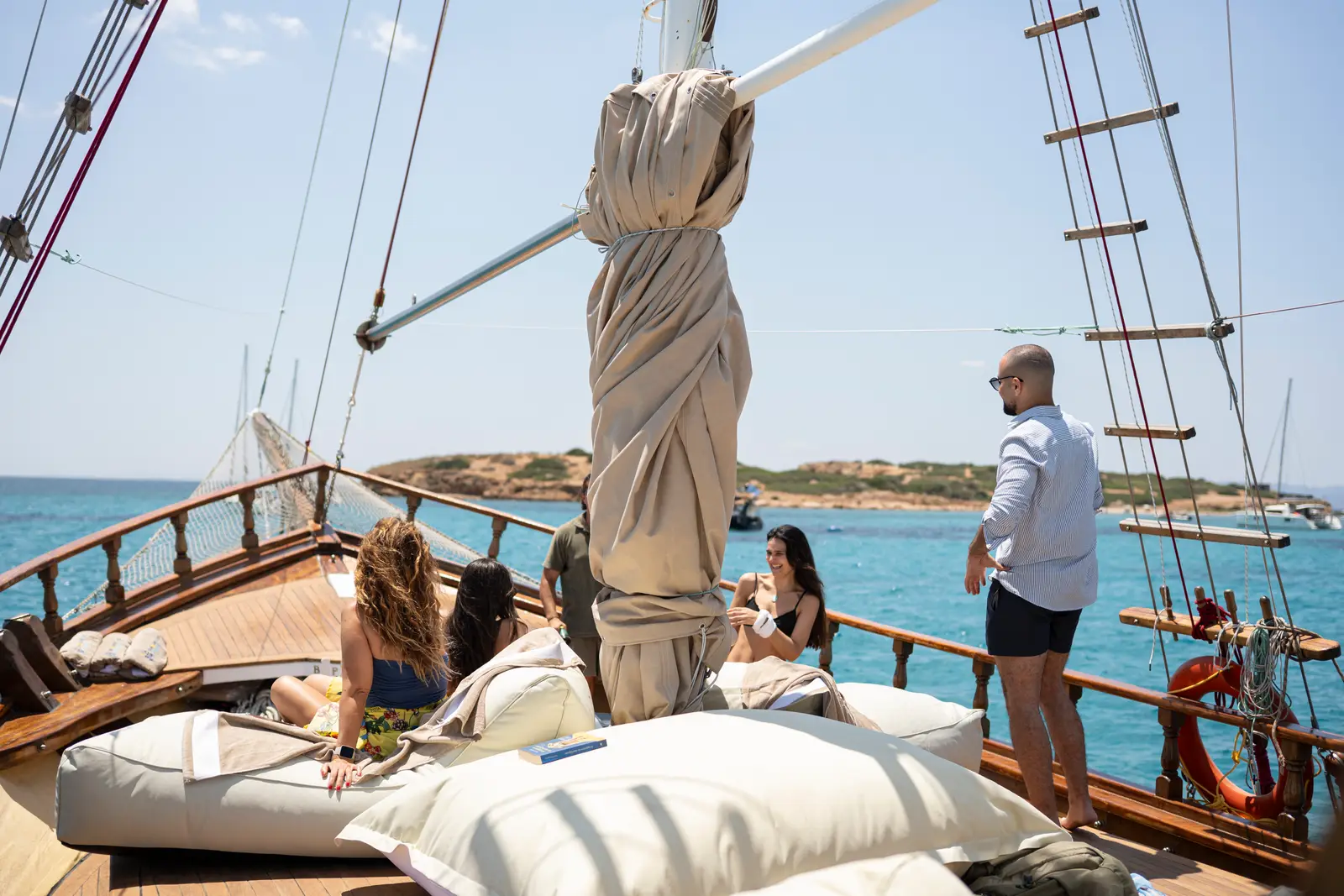 Athenian Cruiser, photograph 4