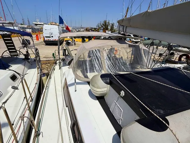 Freedom, Main image