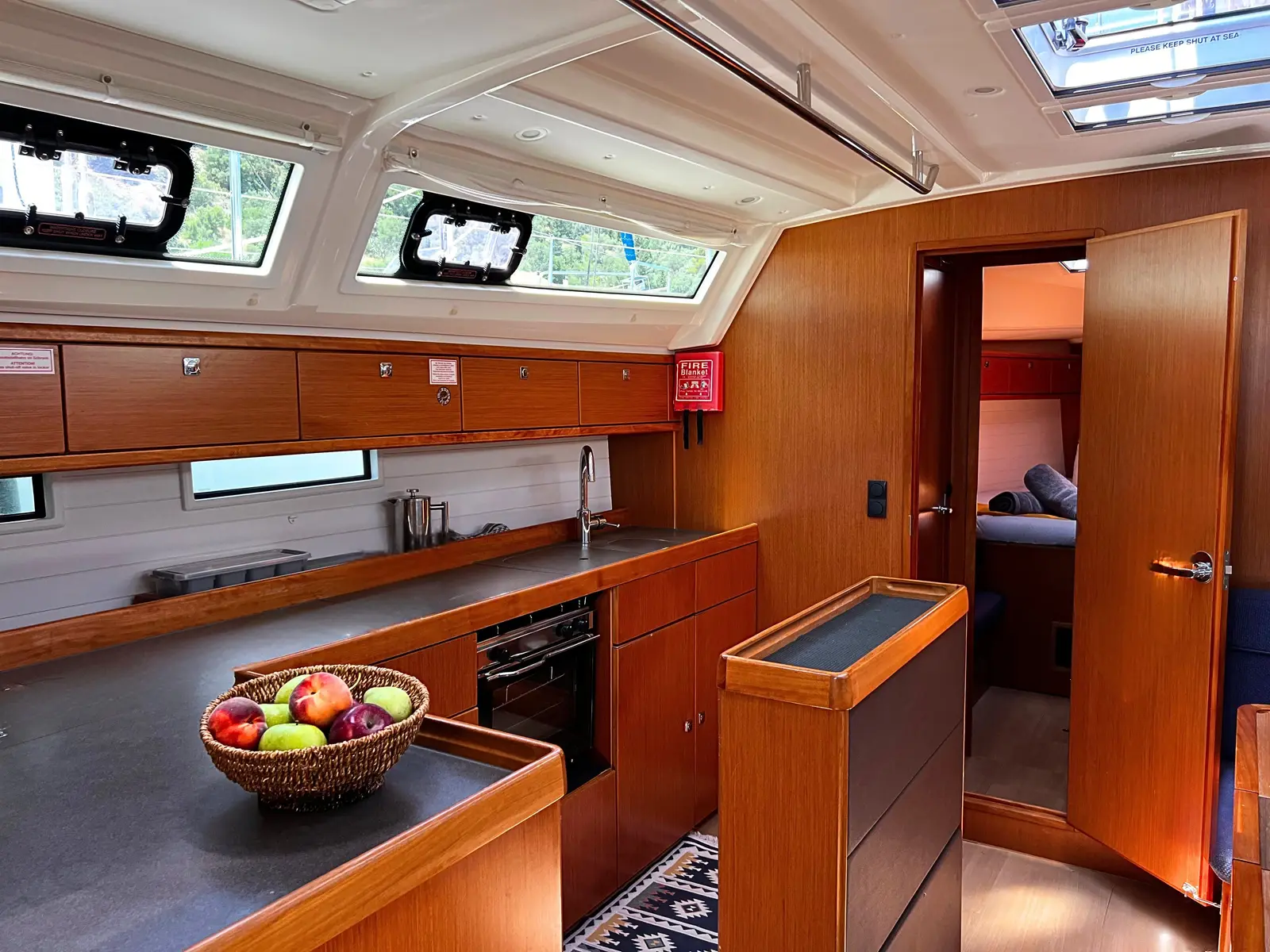 WHISKY FOXTROT, Interior image