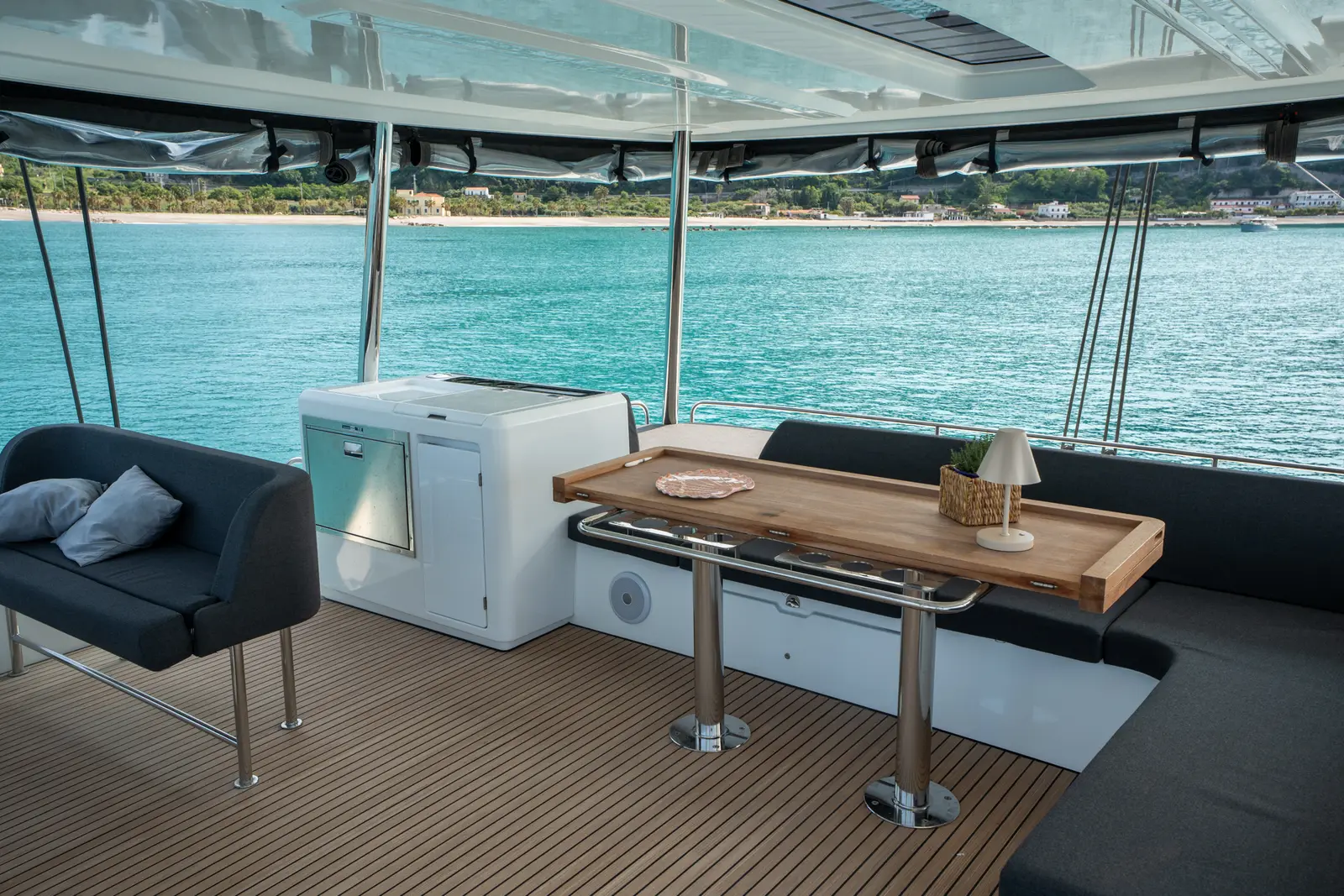 SAILUXE - Vega, Flybridge