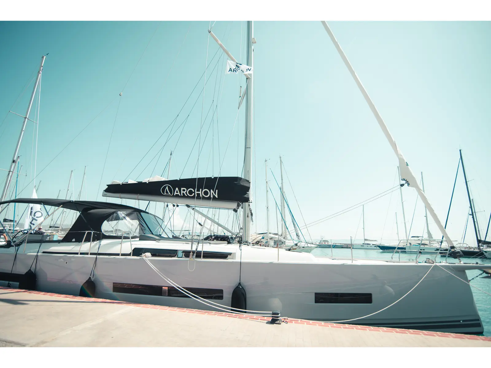 Sea Emerald, Main image