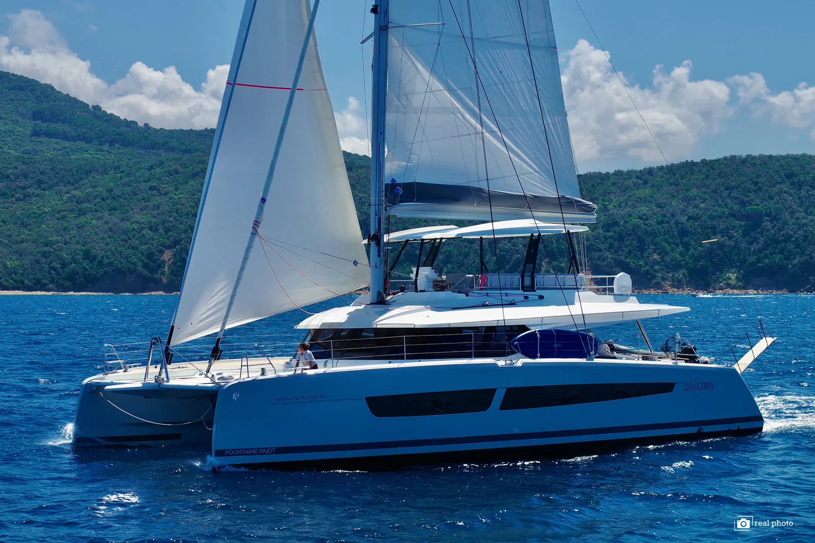 Maurice - Luxury Catamaran, A/C, Generator, Water maker, photograph 5