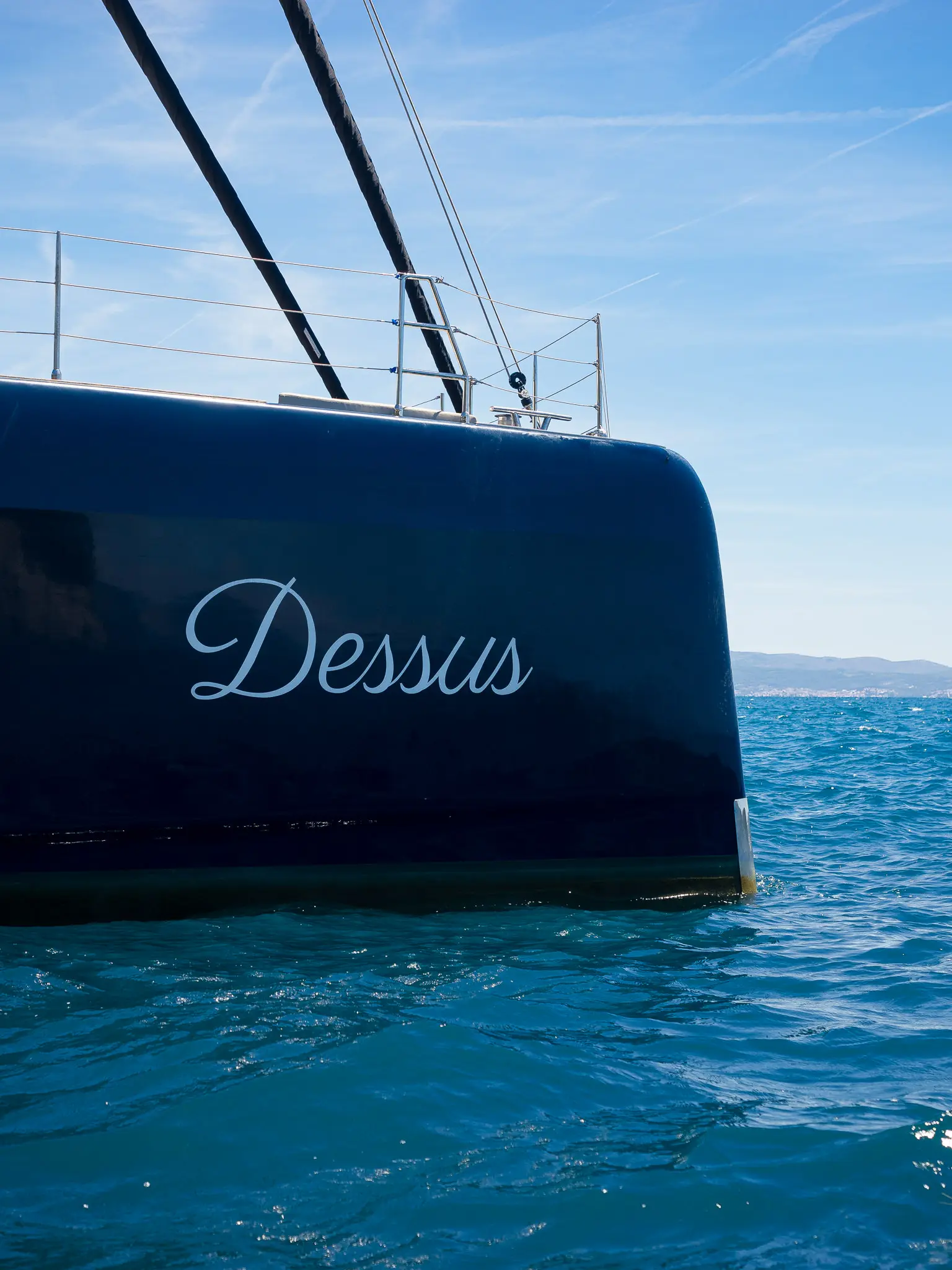 DESSUS, photograph 105