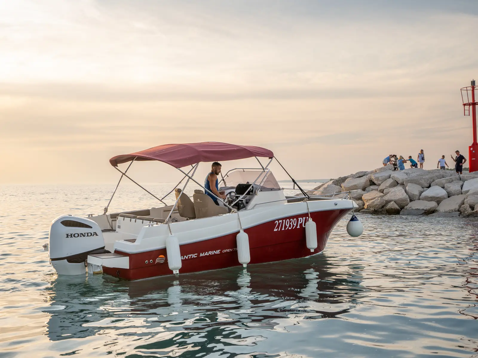 Atlantic Marine, Atlantic 750 Open