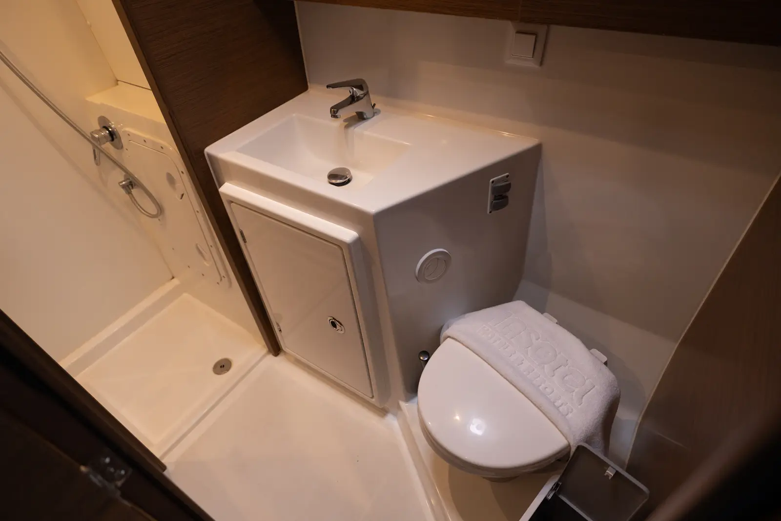 Cappero - Standard line, Toilet