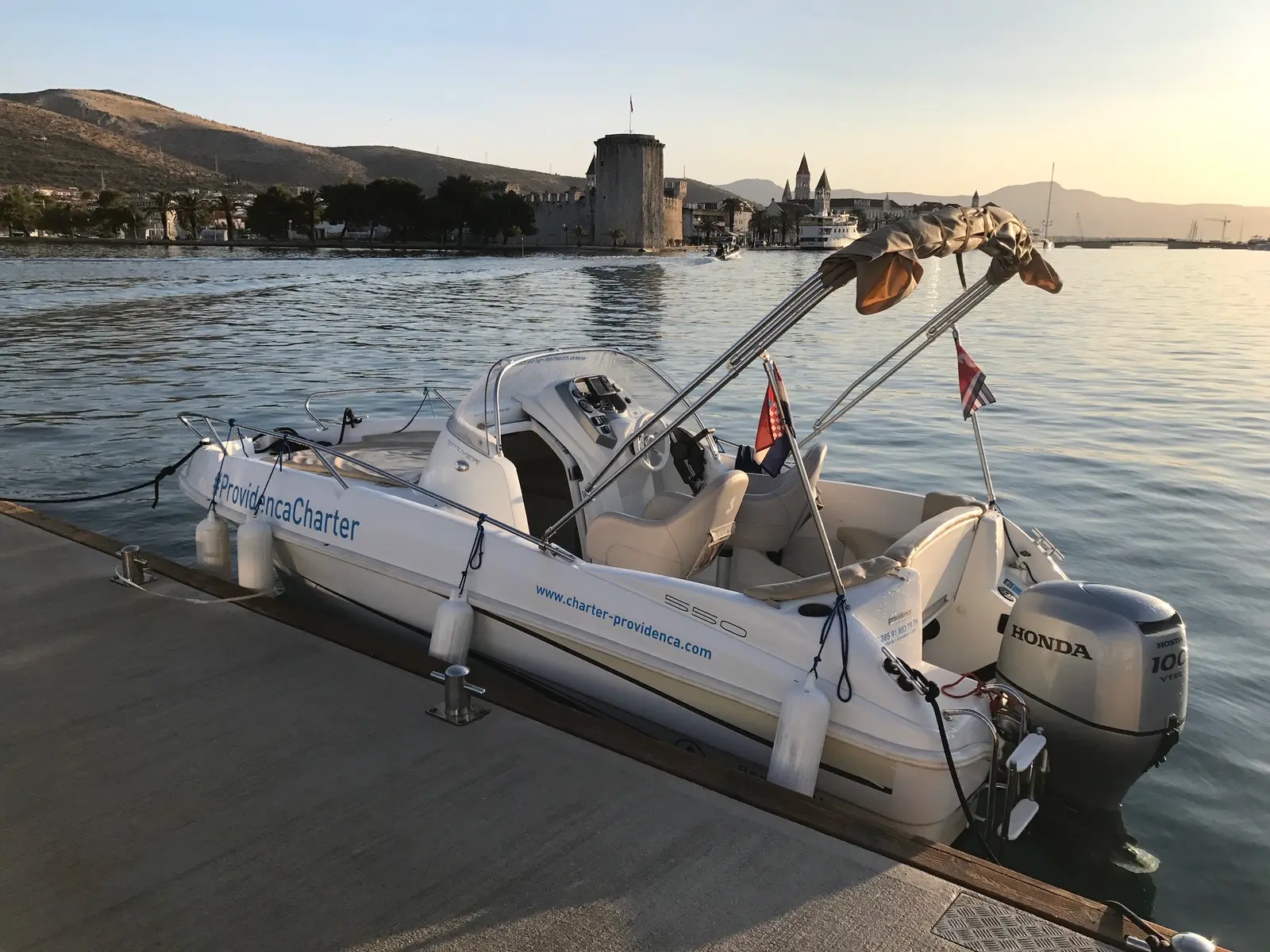 Beneteau Flyer 550 SUNdeck, foto 4