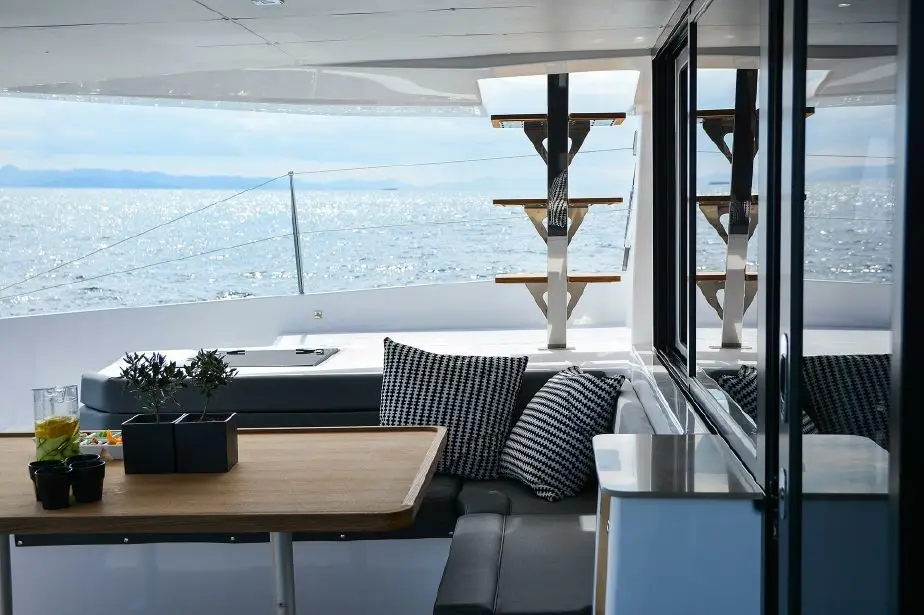 Jovy, Cockpit
