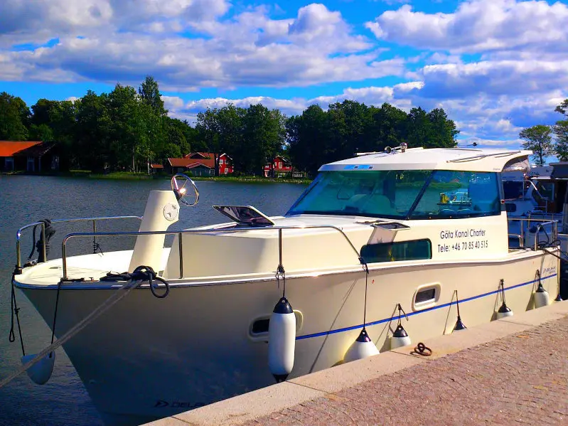 Linnea , Delphia Escape 800
