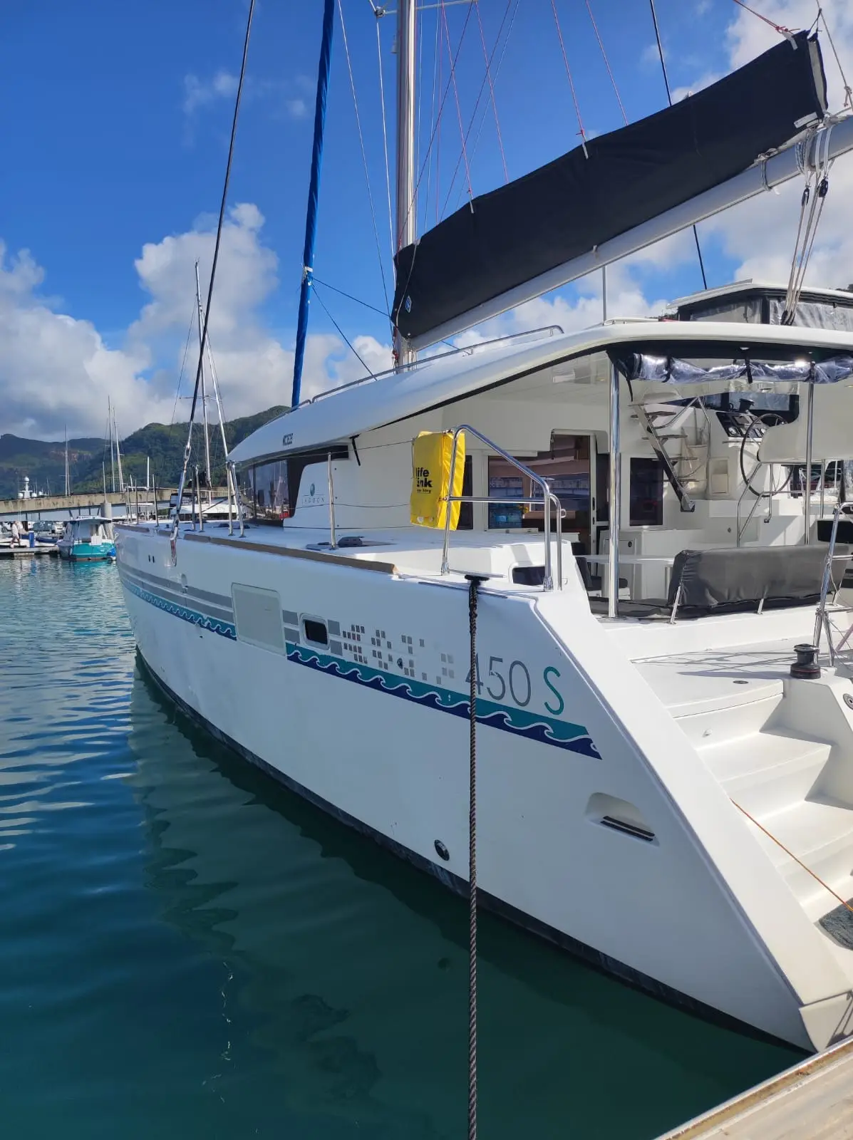 Maui, Ship / starboard 3