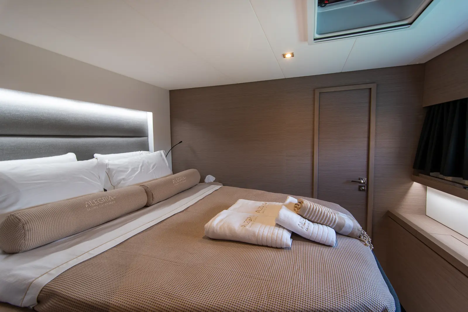 Crewed "Alegria", photograph 8
