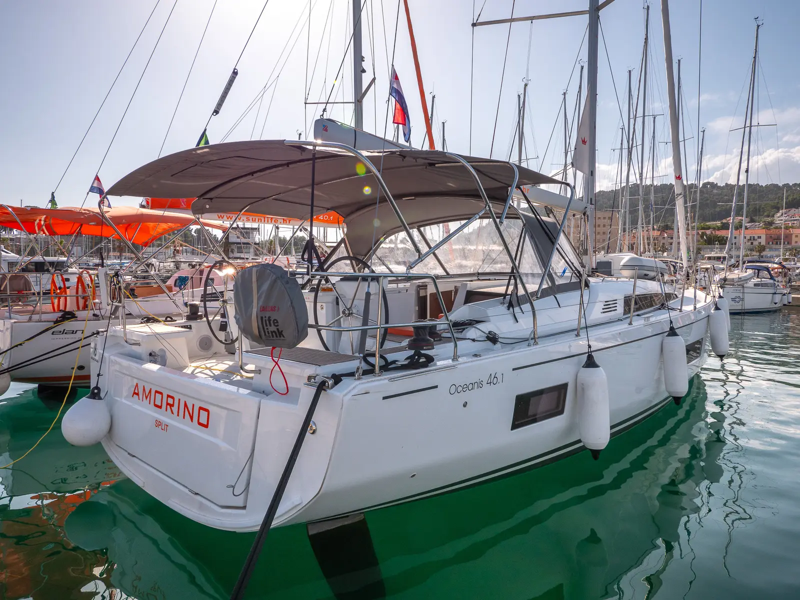 AMORINO, Main image