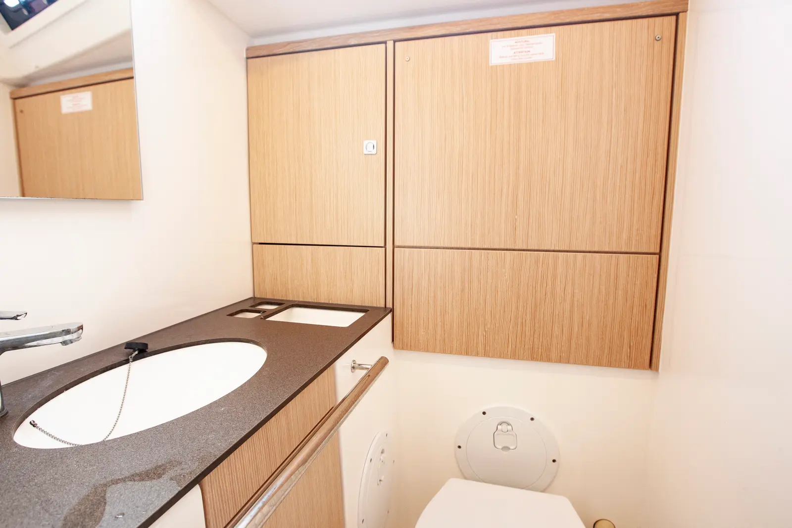 Trex, Front Shower