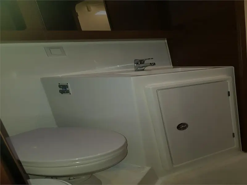 Comfort, photograph 17