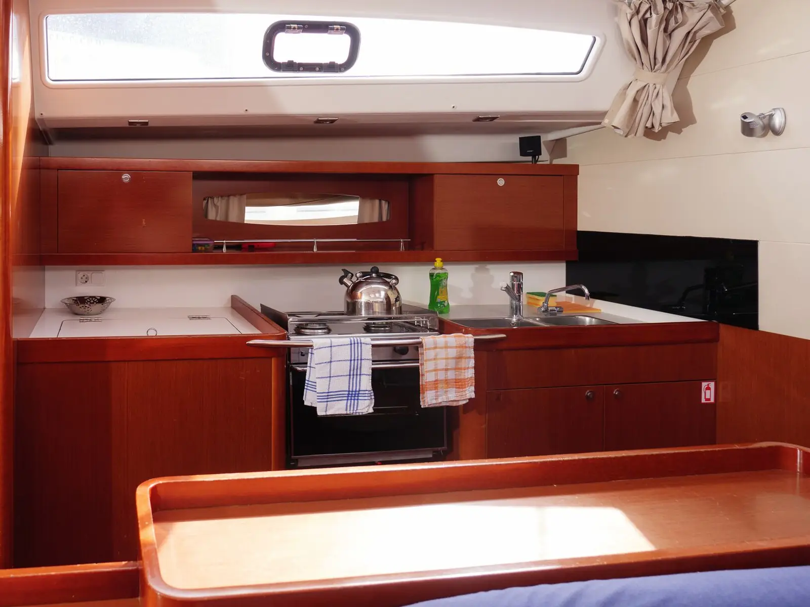 MISSISSIPPI, Interior - kitchen (photo taken 2019)
