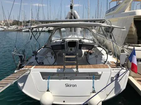 Skiron, photograph 5