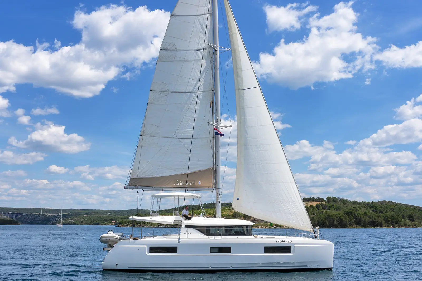 White Pearl, photograph 21
