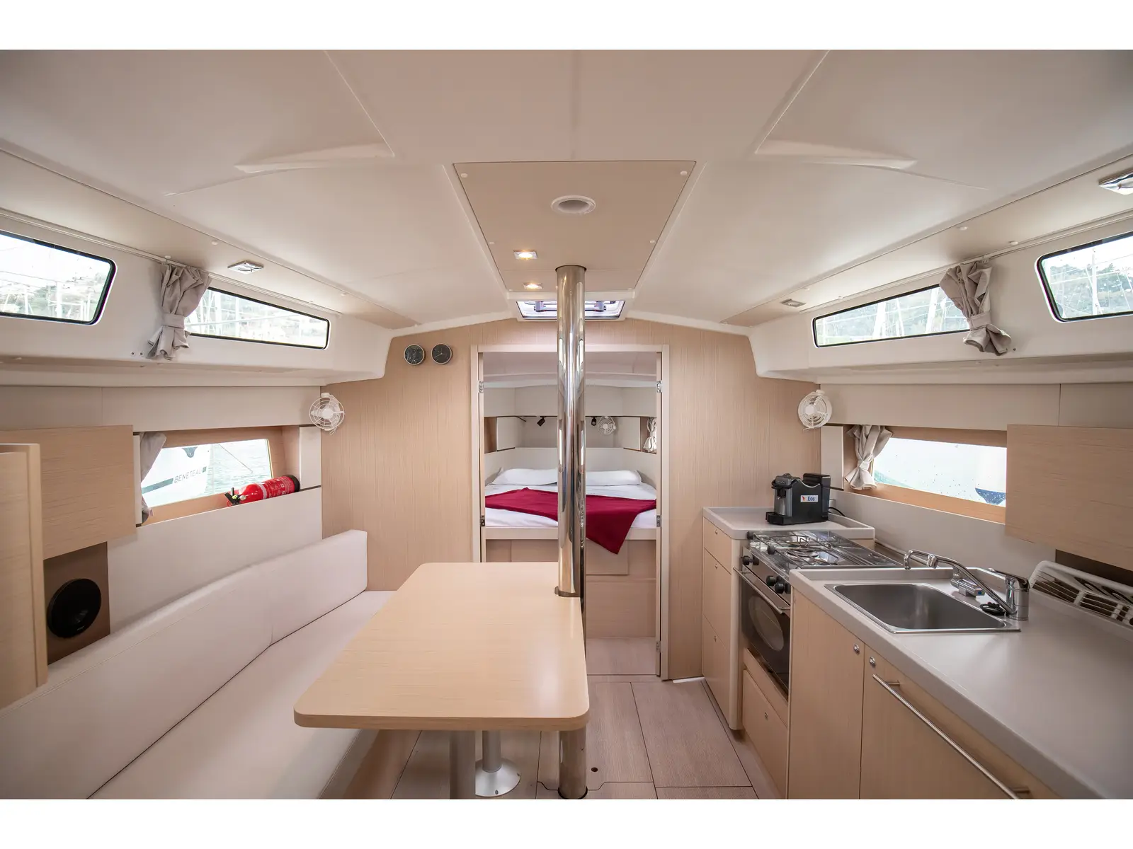 Eos - Standard Line, Interior image