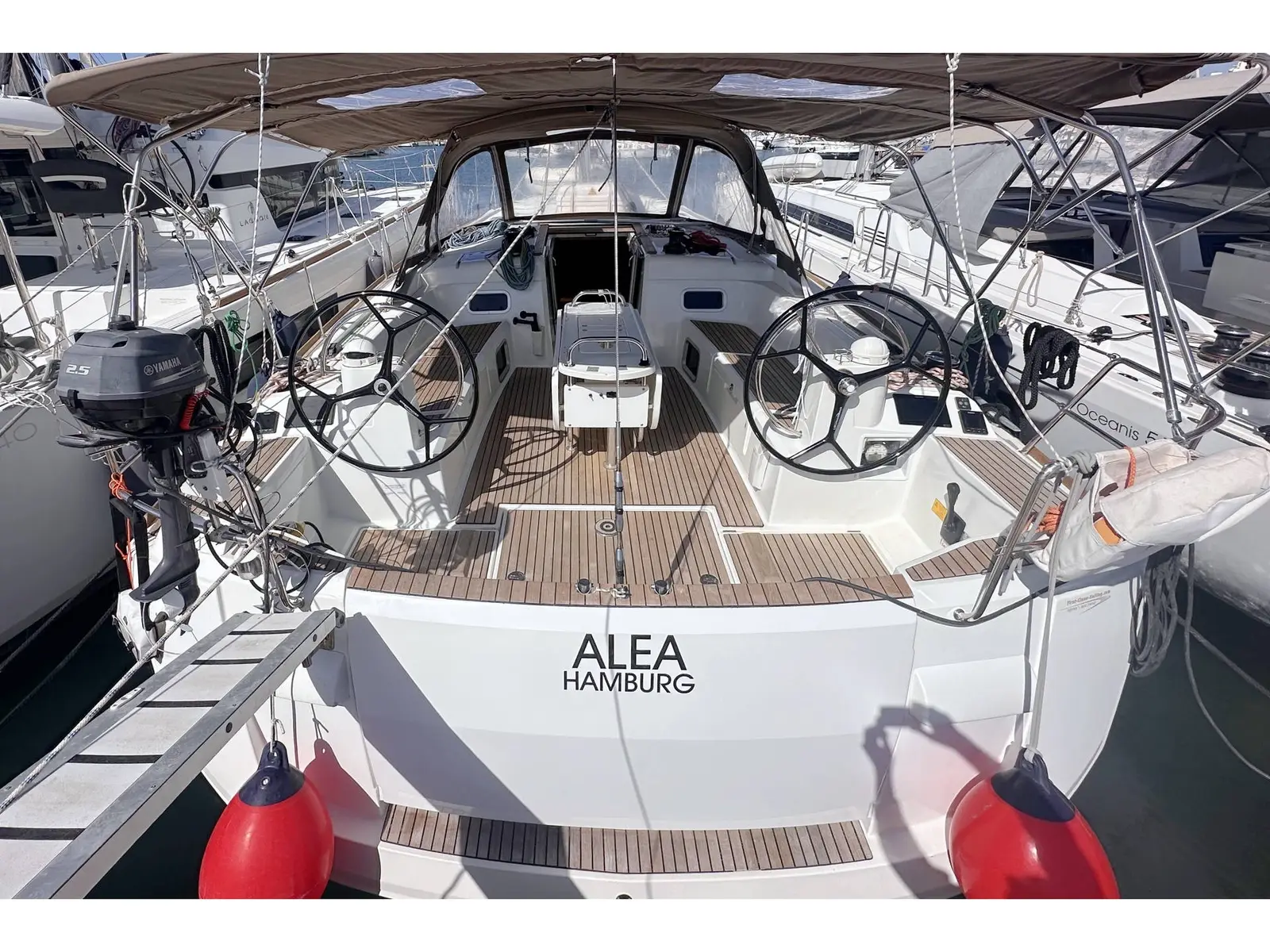 Alea, photograph 2