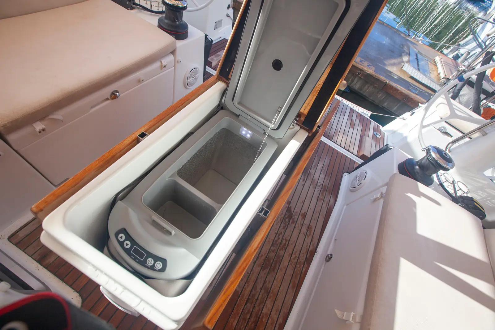 Celtic Breeze, Cockpit Fridge