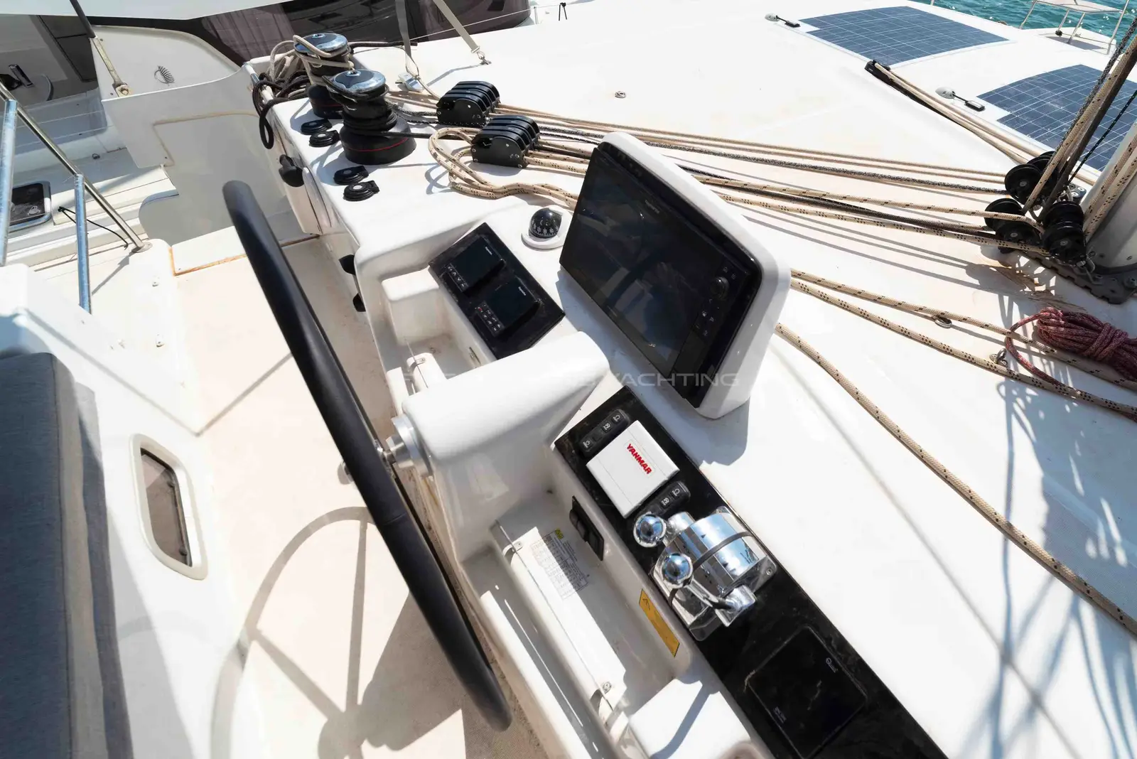 Spezielli, Cockpit