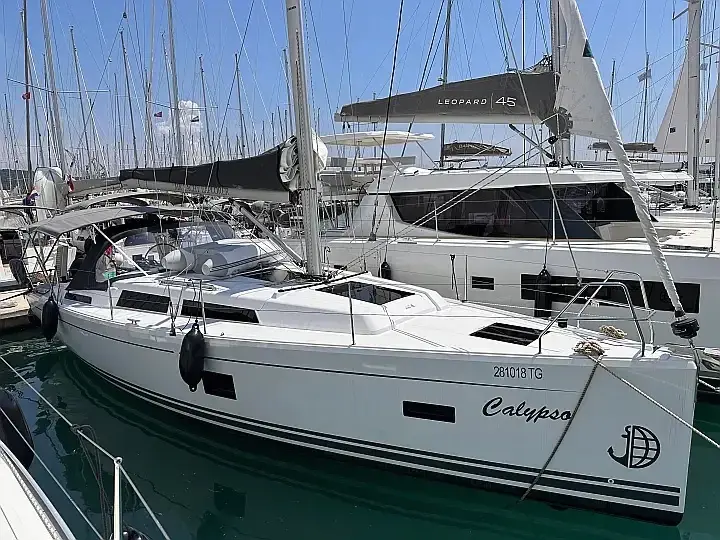 Calypso, photograph 3