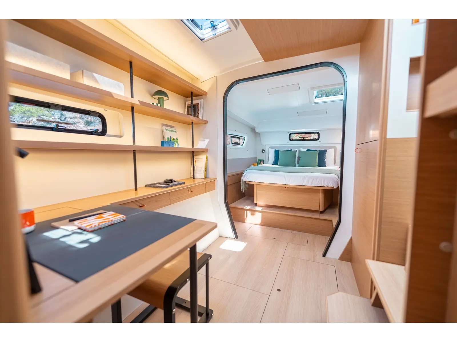 AQUILA, Interior image