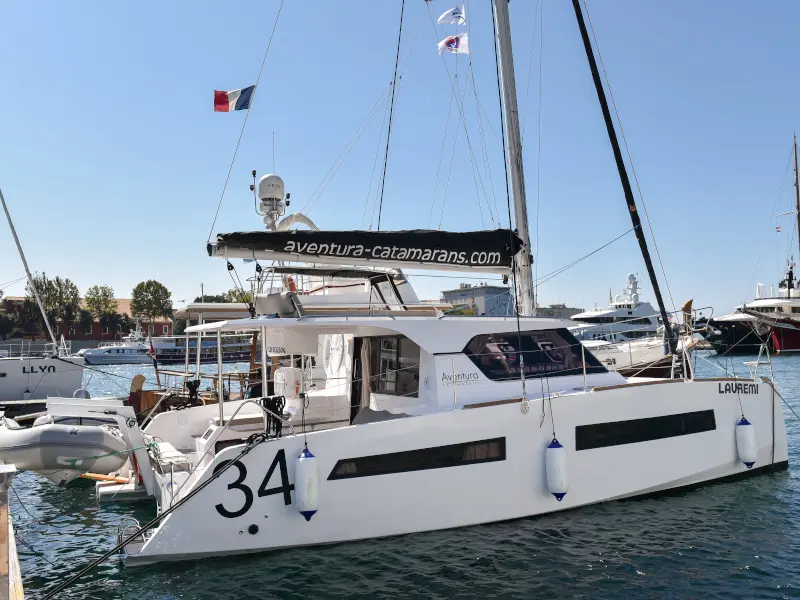 LAUREMI, Main image
