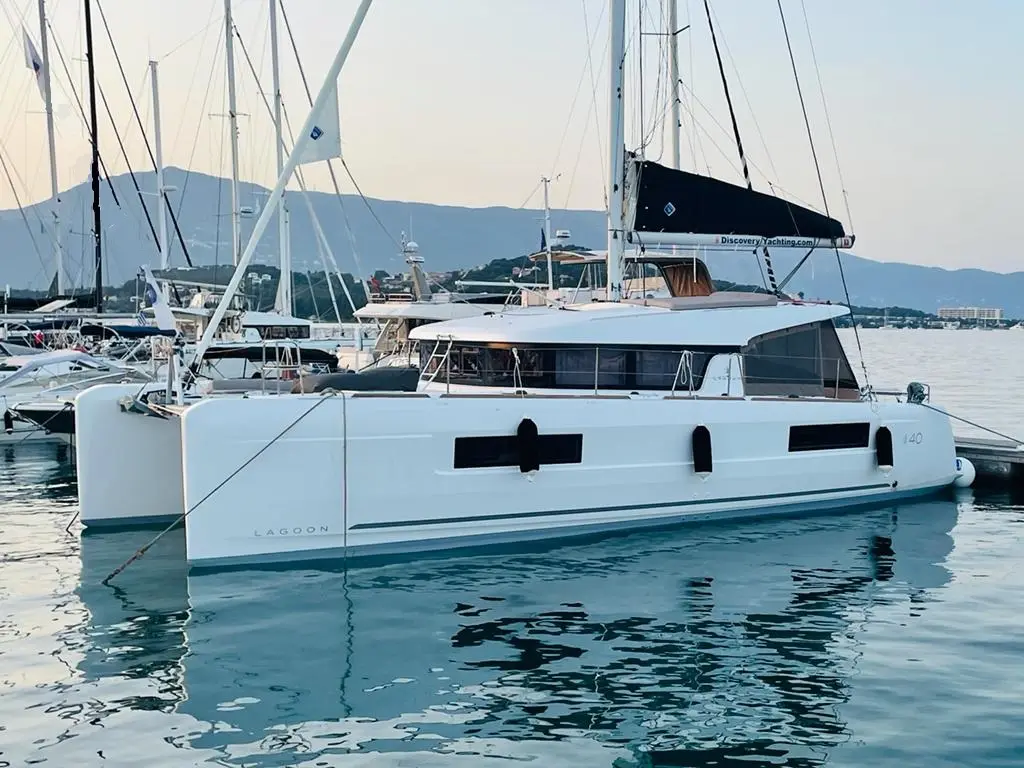 Fratelli, Lagoon 40