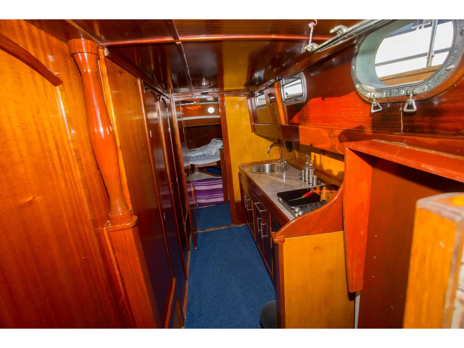 Vagabundo, Interior image