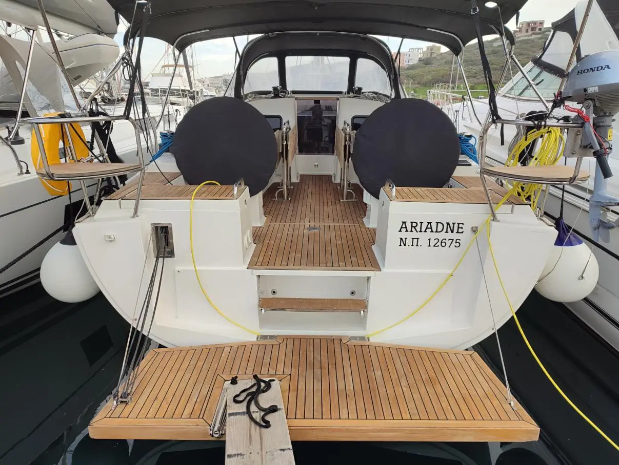 Ariadne, Main image