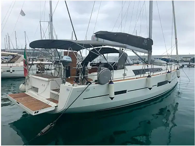Malu', Dufour 520 Grand Large