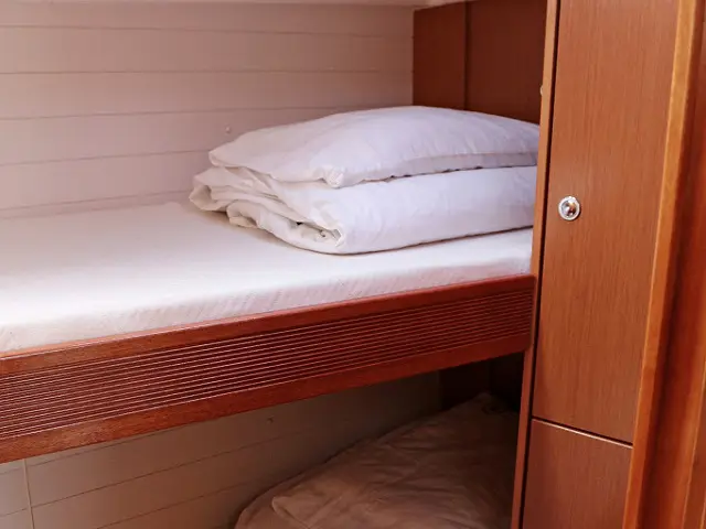 SIRENA, Interior images