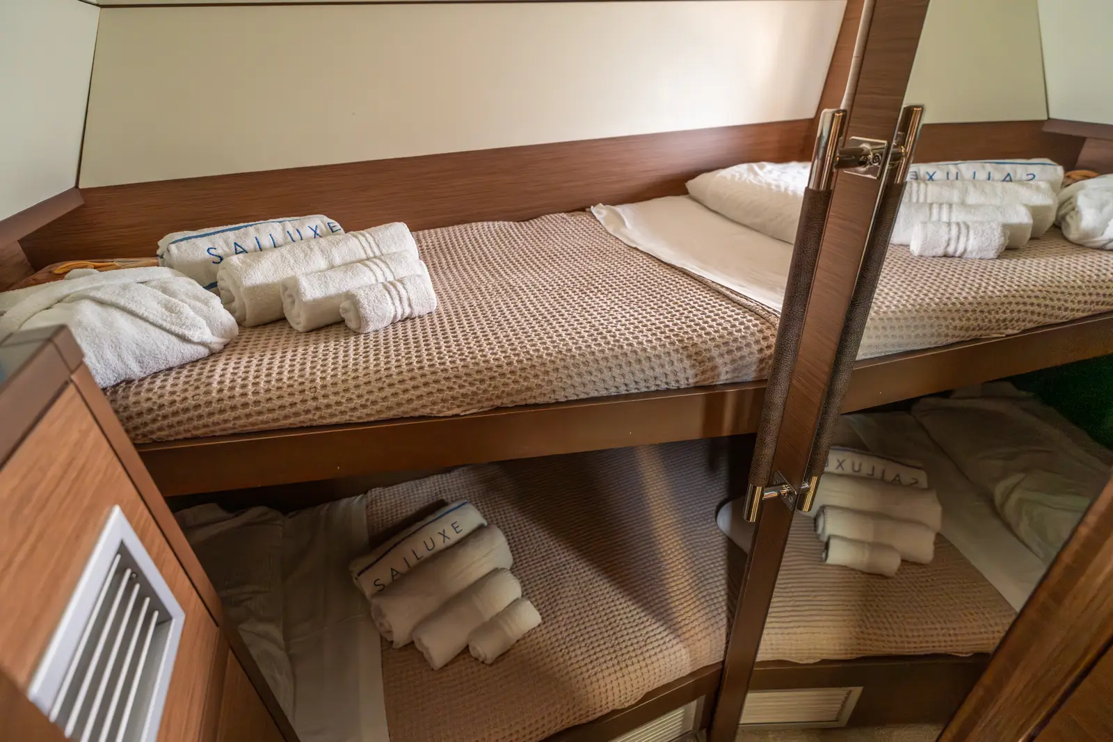 Fico - Premium line , Cabin