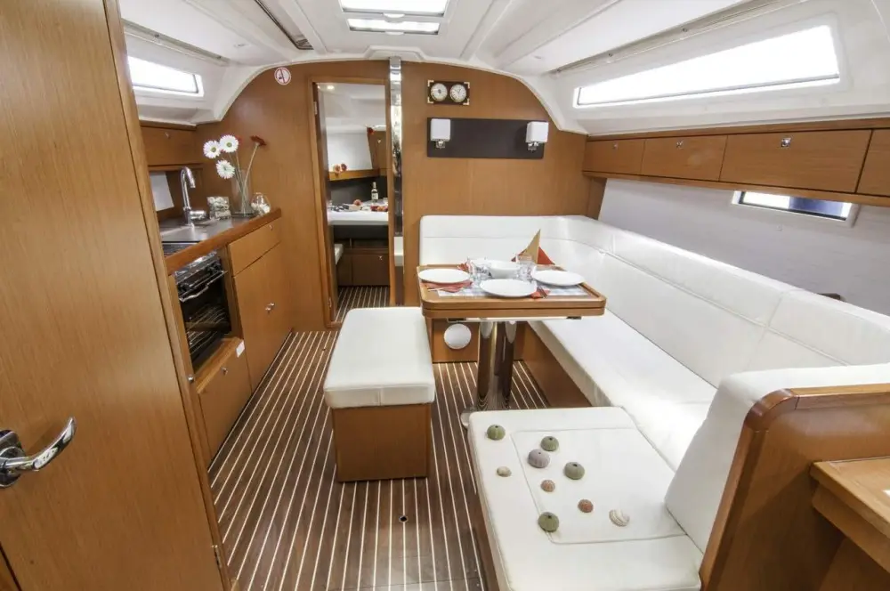 Hermes Bavaria 41 Cruiser, photograph 23
