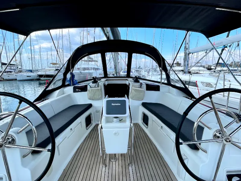 Amelie (Refit 2022), photograph 3