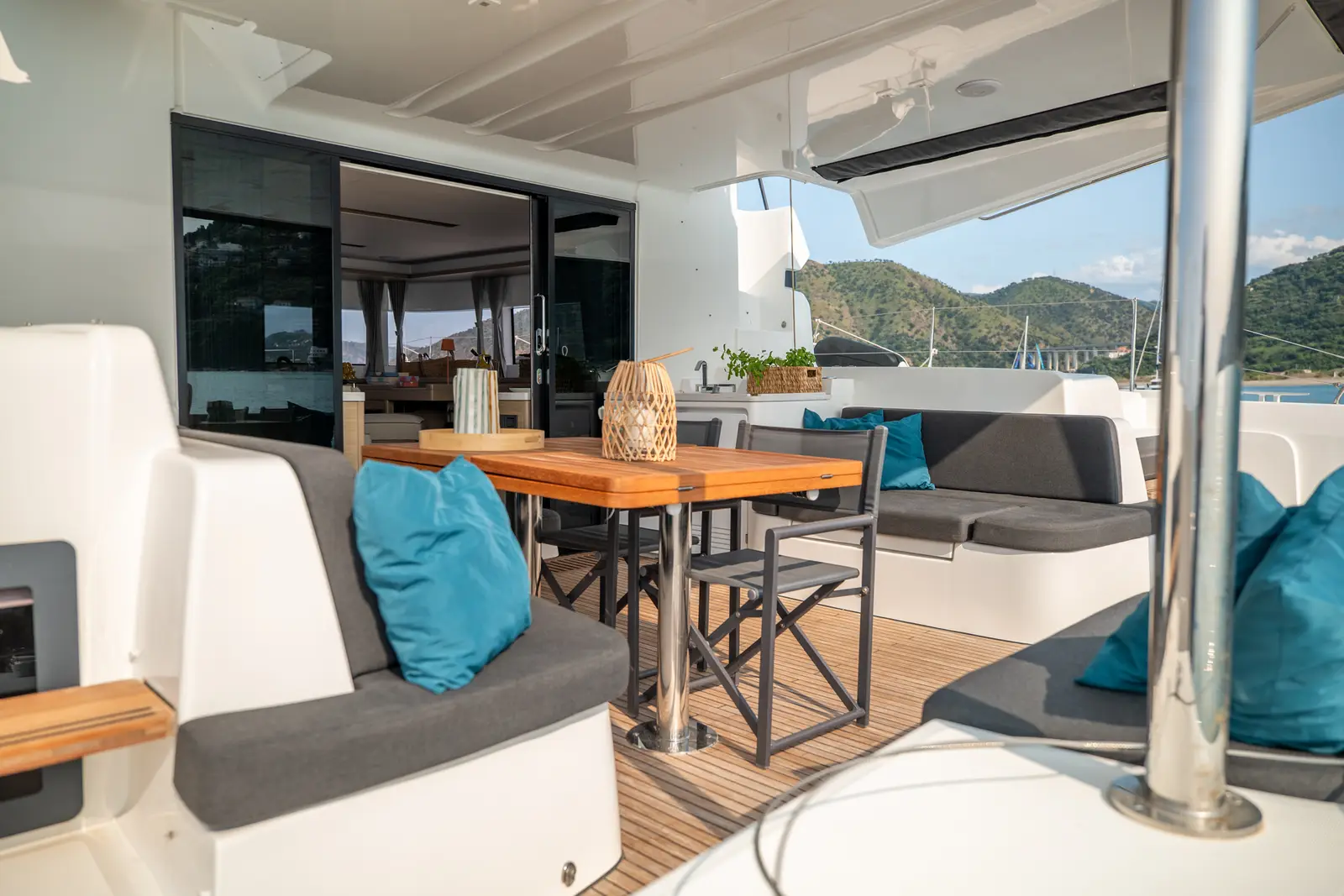 SAILUXE - Clementina, Cockpit