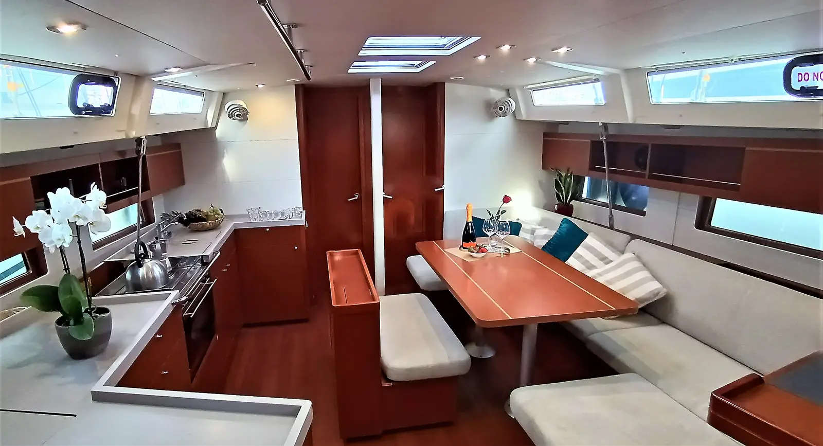 Blue Satellite, Interior image